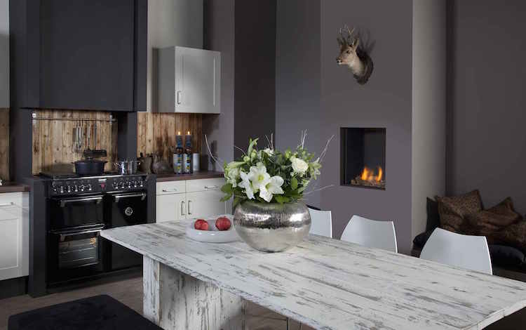 Landelijke keuken met gashaard