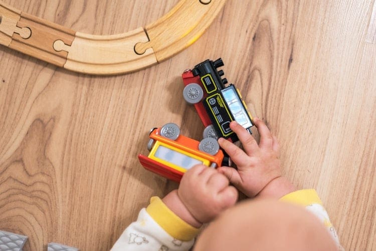 Geschikte vloer met kinderen